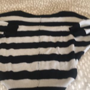 Cashmere aweater